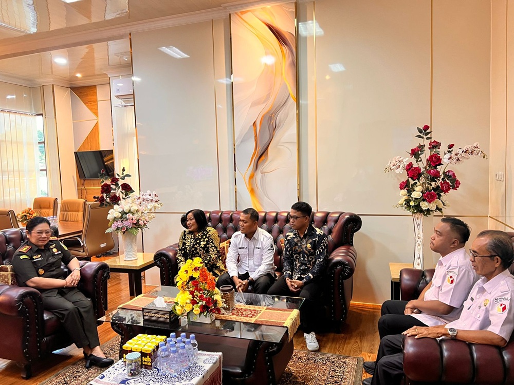 Bawaslu Tana Toraja Perkuat Sinergi Penegakan Hukum Pemilu Melalui Silaturahmi dengan Kejaksaan Negeri Tana Toraja