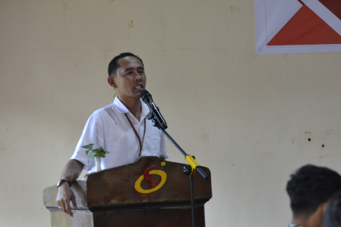 Anggta bawaslu theofilus