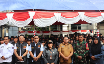 Foto Bersama peserta apel