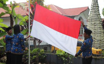 pengibar bendera